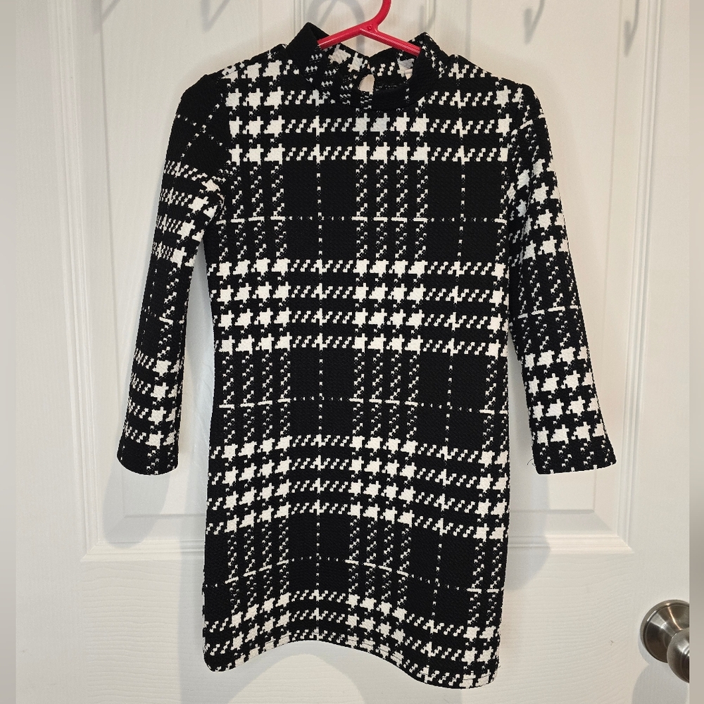 Stylish Black and White Kids Checkered Plaid Long Sleeved Dress